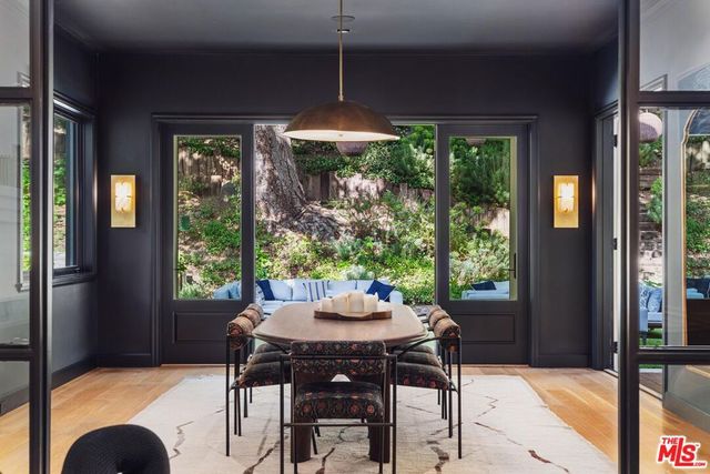 2600 Mandeville Canyon Road, Los Angeles, CA 90049