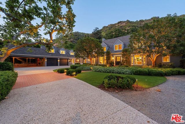 2600 Mandeville Canyon Road, Los Angeles, CA 90049