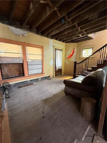 916 Lorain Avenue, Dayton, OH 45410