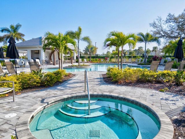 15233 SHADY PALMS LANE, Nokomis, FL 34275