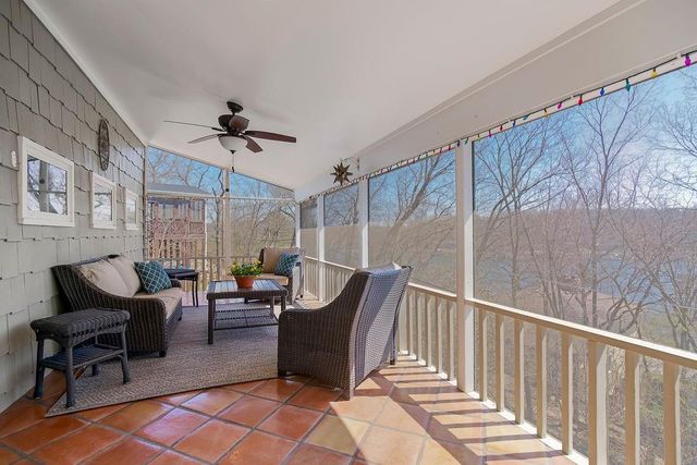 403 Navajo Lane, Lake Quivira, KS 66217