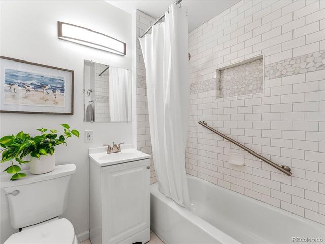 3173 S Vrain St, Denver, CO 80236