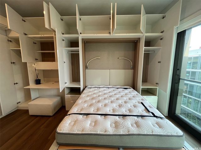 987 Queen Street 721, Honolulu, HI 96814