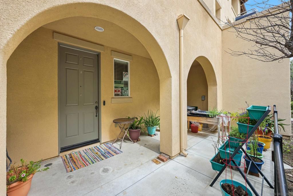 721 Paradise, National City, CA 91950 — exterior