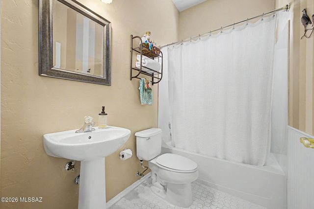 5066 W Spoonplant Court, Marana, AZ 85658