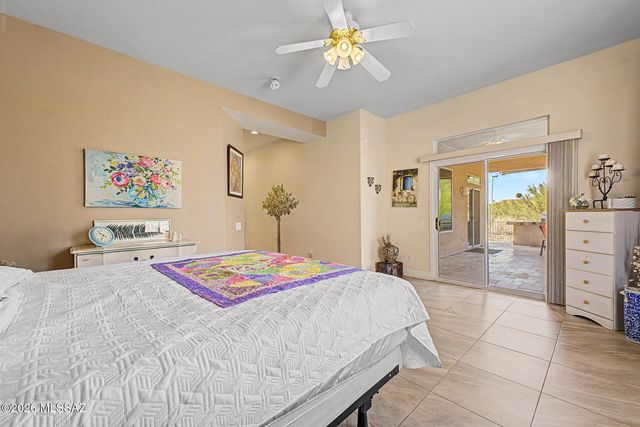 5066 W Spoonplant Court, Marana, AZ 85658