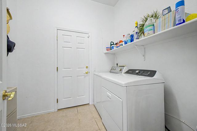 5066 W Spoonplant Court, Marana, AZ 85658