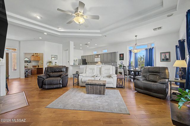 5066 W Spoonplant Court, Marana, AZ 85658