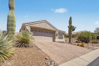 5066 W Spoonplant Court, Marana, AZ 85658