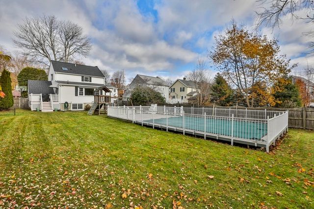 10 Converse St, Wakefield, MA 01880