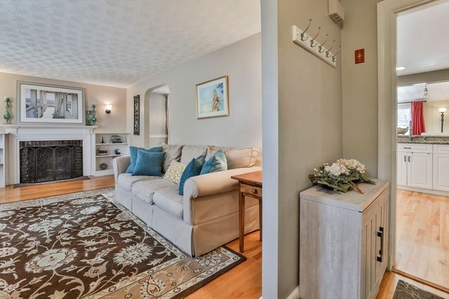 10 Converse St, Wakefield, MA 01880