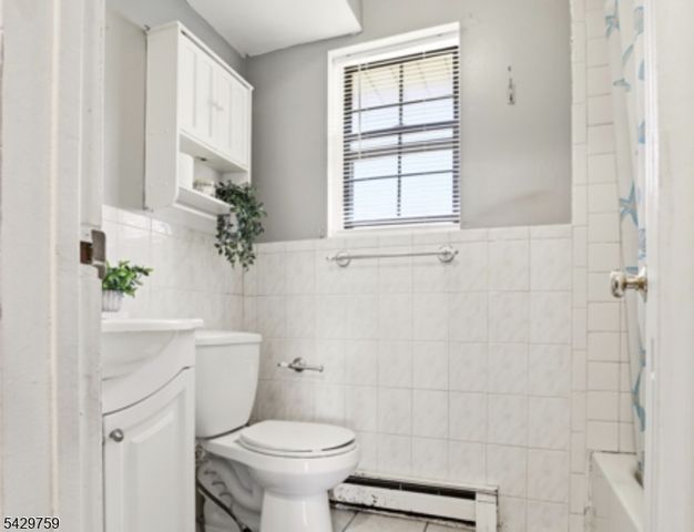 8 Sewall Ave 6C, Clifton City, NJ 07011