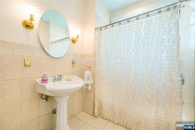 229 Tremont Avenue, Orange, NJ 07050