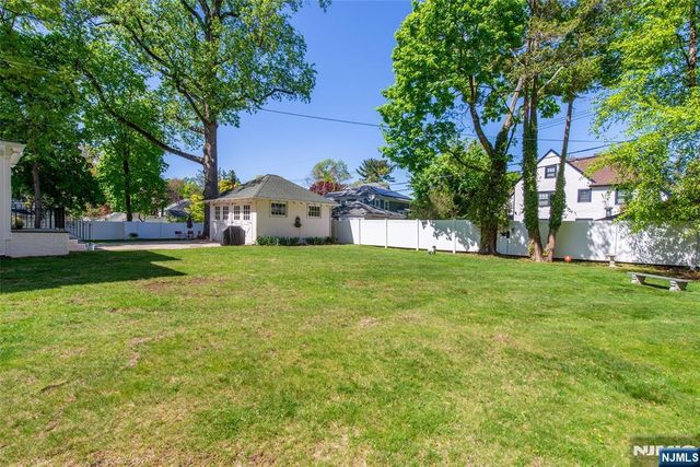 229 Tremont Avenue, Orange, NJ 07050