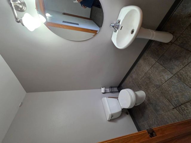 2243 W Belmont Avenue, Chicago, IL 60618