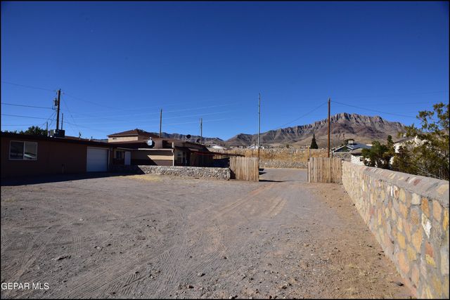 8809 MERCURY Street A&B, El Paso, TX 79904