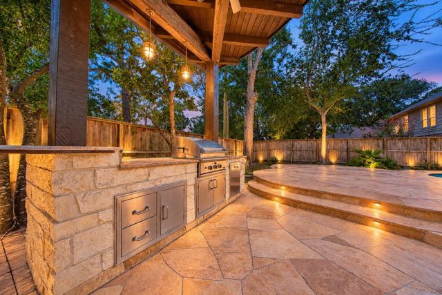 14203 Championship Lane, Houston, TX 77069