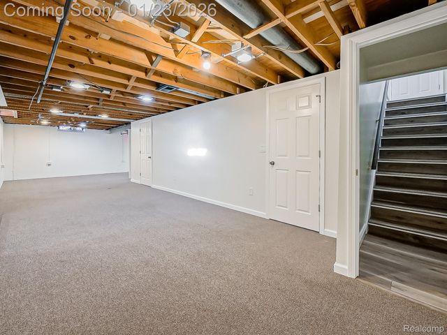 32105 Knapp Avenue, Warren, MI 48093