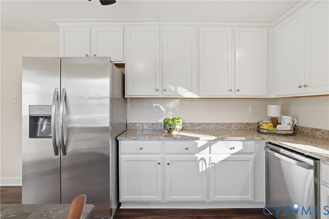 1312 Oldbury Rd, Midlothian, VA 23113