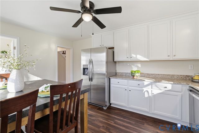 1312 Oldbury Rd, Midlothian, VA 23113