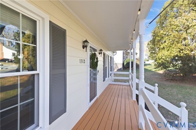 1312 Oldbury Rd, Midlothian, VA 23113