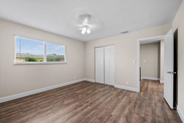 1600 NW 15th Avenue 8, Boca Raton, FL 33486