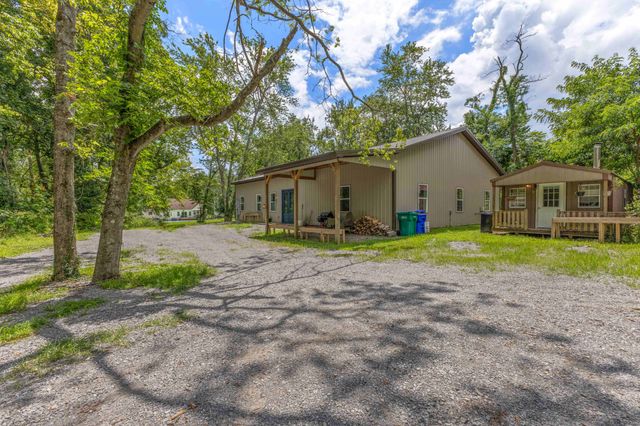 176 S Palmers Chapel Rd, White House, TN 37188