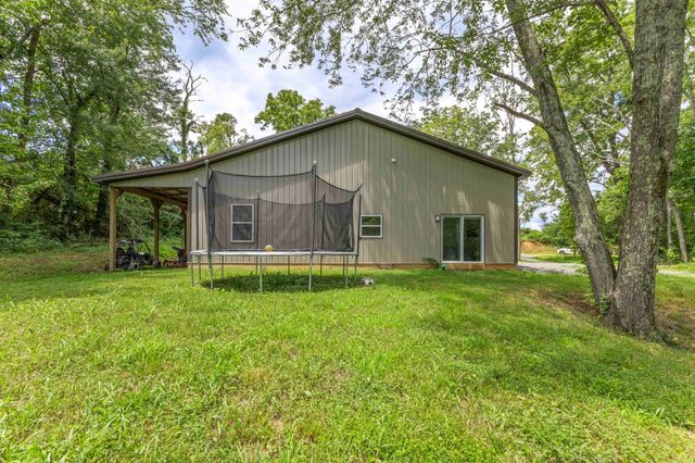 176 S Palmers Chapel Rd, White House, TN 37188