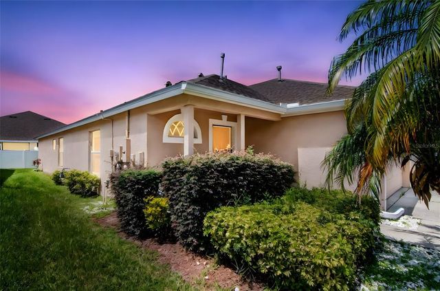 30930 WHITLOCK DRIVE, Wesley Chapel, FL 33543
