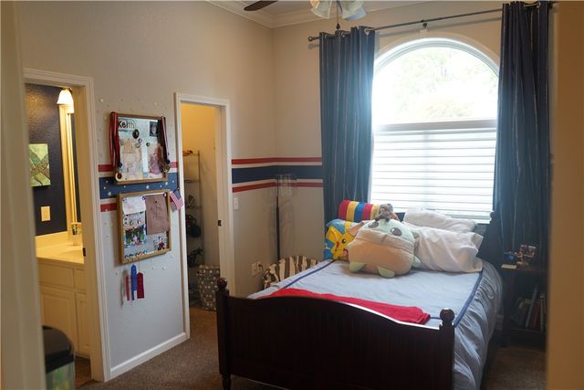 2303 W 7th Street, Russellville, AR 72801