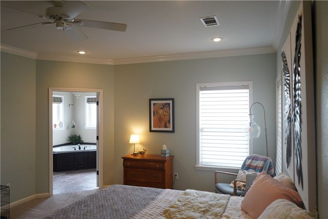 2303 W 7th Street, Russellville, AR 72801