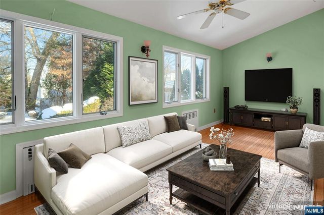 208 Passaic Avenue, Bloomfield, NJ 07003