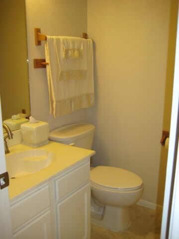 1215 Mabry Mill Road, Houston, TX 77062
