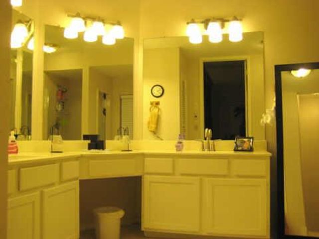 1215 Mabry Mill Road, Houston, TX 77062