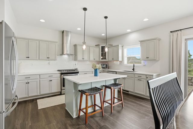 9967 Wisteria Lane, St. John, IN 46373