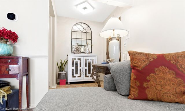 1744 Harrison Avenue C-5, Trenton, MI 48183