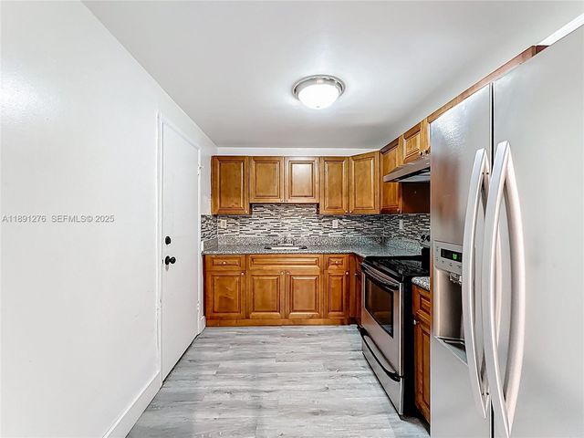 12500 NE 15th Avenue 105, North Miami, FL 33161