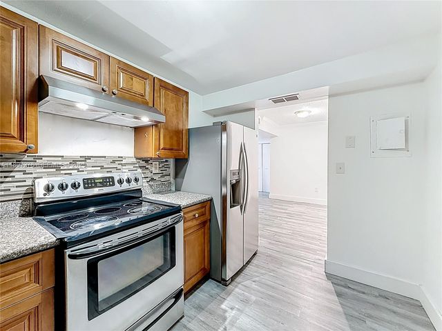 12500 NE 15th Avenue 105, North Miami, FL 33161