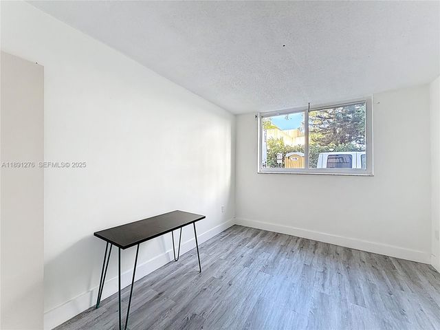 12500 NE 15th Avenue 105, North Miami, FL 33161
