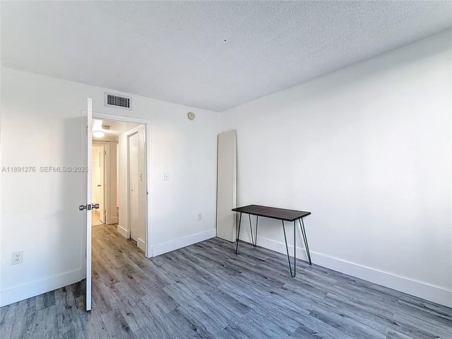 12500 NE 15th Avenue 105, North Miami, FL 33161