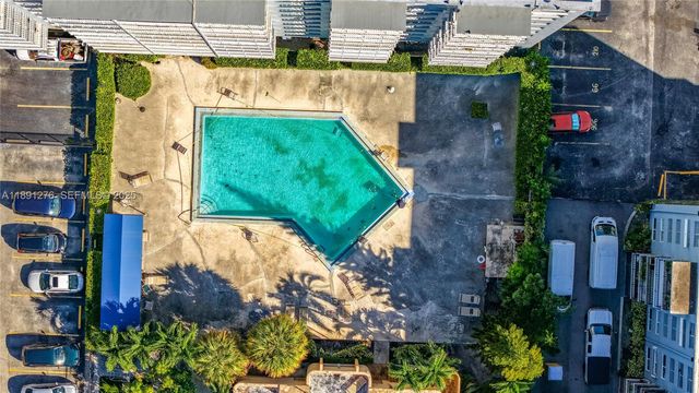 12500 NE 15th Avenue 105, North Miami, FL 33161