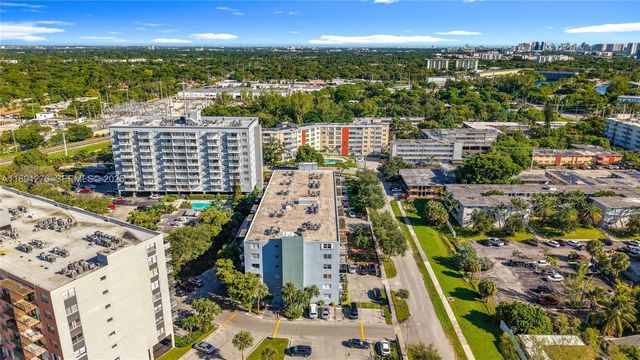 12500 NE 15th Avenue 105, North Miami, FL 33161