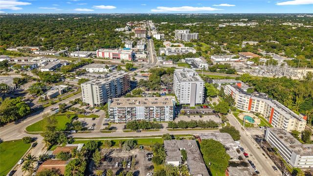 12500 NE 15th Avenue 105, North Miami, FL 33161