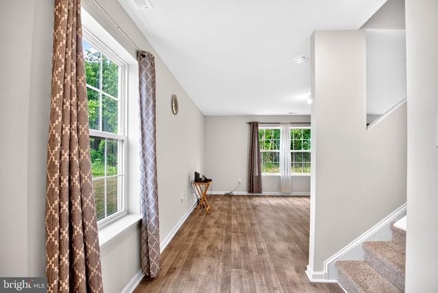 29 EISENHOWER DR, Bridgeton, NJ 08302
