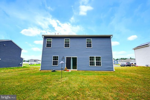 29 EISENHOWER DR, Bridgeton, NJ 08302