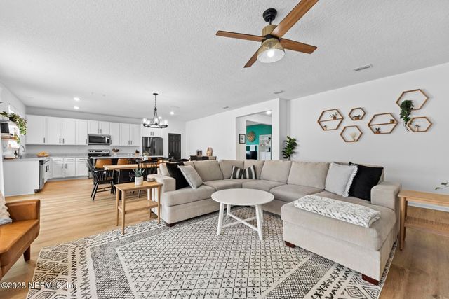 2195 HUDSON GROVE Drive, Jacksonville, FL 32218