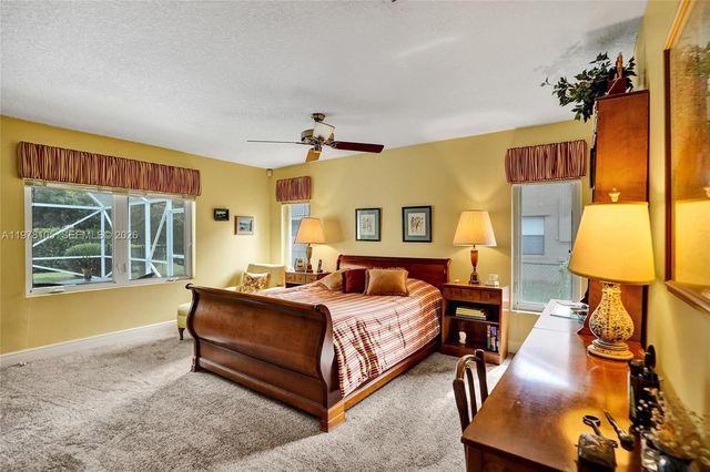 5093 NW 86th Way, Coral Springs, FL 33067