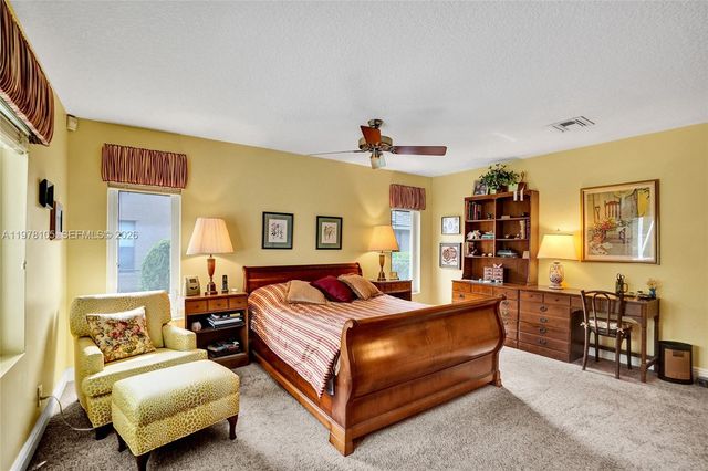 5093 NW 86th Way, Coral Springs, FL 33067