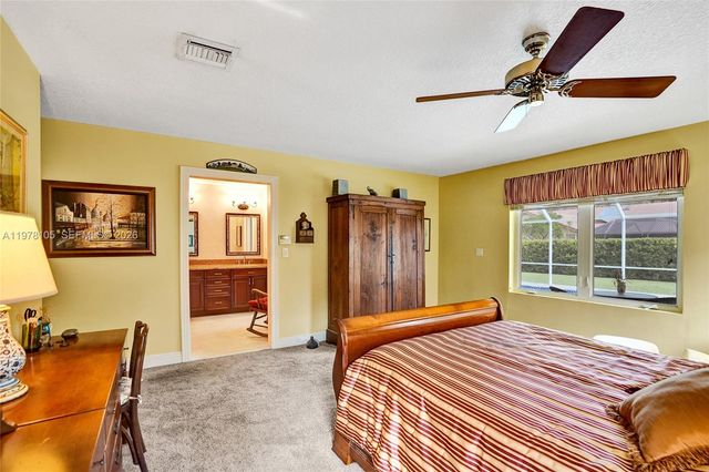 5093 NW 86th Way, Coral Springs, FL 33067