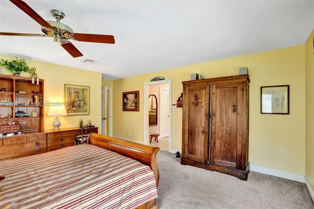 5093 NW 86th Way, Coral Springs, FL 33067